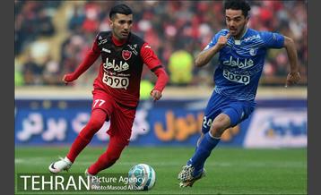 دیدار تیم های فوتبال استقلال و پرسپولیس
