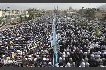 نماز عید سعید فطر در حرم حضرت عبدالعظیم حسنی (ع) 15