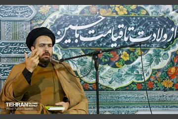 راه اندازی پویش نذر کتاب در ایام محرم در منطقه 5
