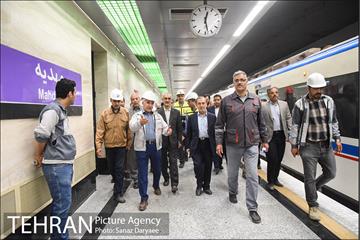 بازدید معاونت حمل و نقل و ترافیک شهرداری تهران و اعضای شورای شهر تهران از عملیات تکمیلی خط ۷ 19
