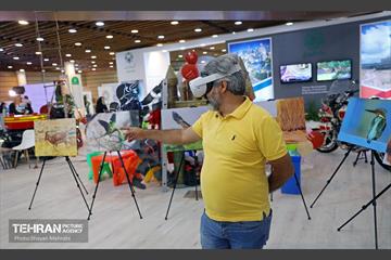 نخستین روز از نمایشگاه «شهرهای خواهر خوانده و توانمندی مدیریت شهری تهران» 21