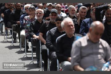 اجتماع صادقیون در فلکه دوم صادقیه 37