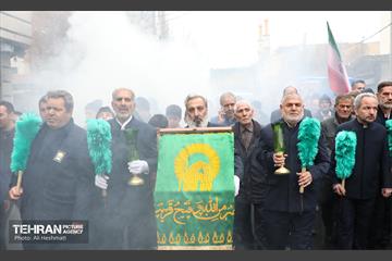 مراسم تشییع پیکر شهید مدافع حرم «حسین محمدی» 4