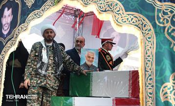 تشییع پیکر ۱۰۰ شهید مردمی و مدافع امنیت در تهران 19