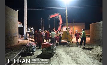 عملیات تخلیه کامل آب شهرک مسکونی پیام اهواز 12