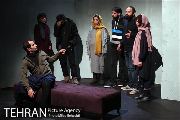 نمایش پروانه الجزایری 7