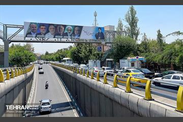نصب تبلیغات نامزدهای چهاردهمین دوره انتخابات ریاست جمهوری در پایتخت 46