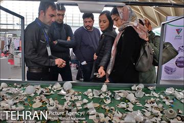 بازدید رئیس شورای شهر تهران از نمایشگاه بین المللی پسامد، بازیافت 7