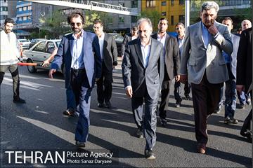 بازدید شهردار تهران از بازسازی پل کریمخان 14