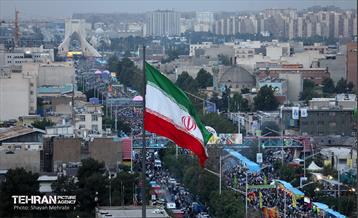 مهمانی ۱۰ کیلومتری عید غدیر در تهران 30