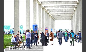 هفتمین روز نمایشگاه بین المللی کتاب تهران 40