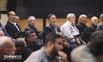 یادبود شهدای مقاومت مسجد جامع الغدیر خیابان ۱۷ شهریور 36