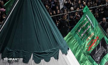 خیمه سوزان ظهر عاشورا در چهارراه گلوبندگ 15