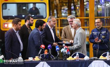 نشست خبری شهردار تهران 37