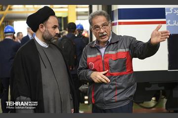 بازدید اعضای شورای اسلامی شهر تهران از شرکت واگن‌سازی تهران 10