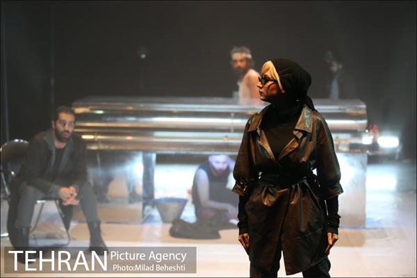 نمایش موی سیاه خرس زخمی 10