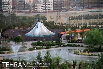 عصر تابستانی در بوستان آبشار تهران 3