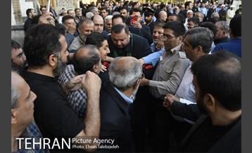 مراسم تعویض پرچم گنبد حرم حضرت عبدالعظیم (ع) 13