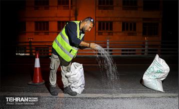 مرمت و بازسازی روکش پل تقاطع حافظ و طالقانی 18