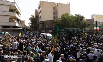 مراسم تشییع پیکر شهید سردار عباس نیلفروشان - 2 10