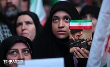 اجتماع مردم غیور تهران در قدردانی از همراهی جبهه مقاومت یمن 17