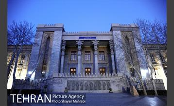 میدان مشق (باغ ملی) 6