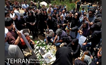 وداع باشکوه مردم با عباس کیارستمی 27