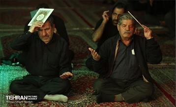 مراسم احیا شب ۲۳ ماه رمضان و تشییع شهید گمنام در حسینیه یرکی های مقیم تهران 9