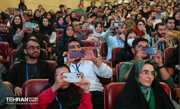 دهمین کنگره بین المللی دانشجویان علوم پزشکی کشور 9