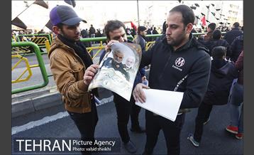 تشییع پیکر سپهبد قاسم سلیمانی و شهدای مقاومت در تهران  5