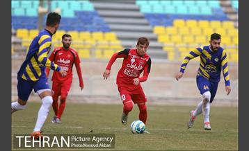 دیدار دوستانه تیم های فوتبال پرسپولیس و پارس جنوبی جم