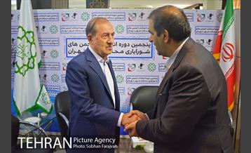 بازدید مرتضی الویری از ستاد انتخابات شورایاری ها 15