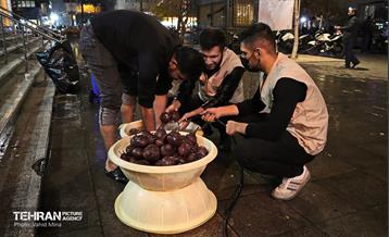 چایخانه‌ حضرت زهرا (س) در میدان راه‌آهن 10