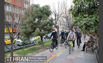 پویش سه شنبه های بدون خودرو 17