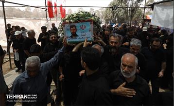 مزار شهدای مقاومت ملی در قطعه 42  بهشت زهرا (س) 2