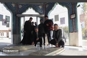 مراسم بزرگداشت روز استکبارستیزی 24