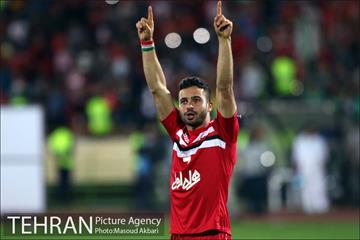 دیدار تیم‌های فوتبال پرسپولیس و الوحده
