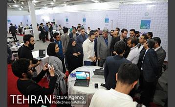 بازدید شهردار تهران از نمایشگاه الکامپ 33