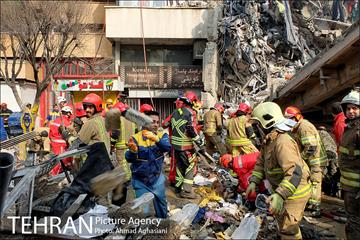 دومین روز نبرد با آوار پلاسکو -2 17