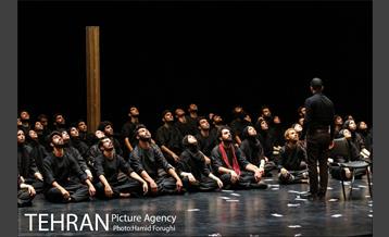 نمایش "من" در پردیس تئاتر تهران (خاوران) 36