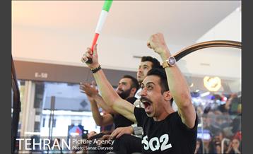 تماشای مسابقات جام جهانی فوتبال  41