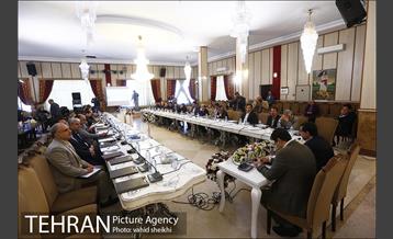 نشست هم اندیشی فرایند تدوین برنامه سوم شهر تهران 5