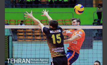 دیدار تیم های والیبال سایپا و شهرداری ورامین 33