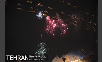 نورافشانی میدان امام حسین(ع) به مناسبت نیمه شعبان‎ 4