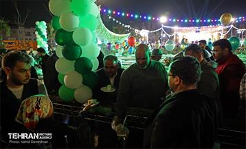 ویژه برنامه «مهمونی شهر» در باغ‌راه حضرت زهرا(س) - 4 53