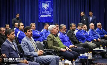 آیین رونمایی از تاکسی‌ون‌های جدید شهرداری تهران 15