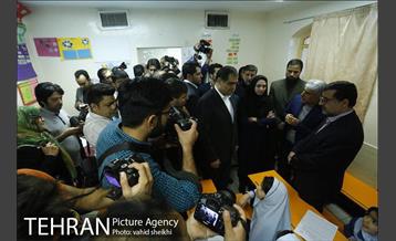 بازدید وزیر محترم بهداشت و سرپرست شهرداری تهران از مرکز پرتو  6