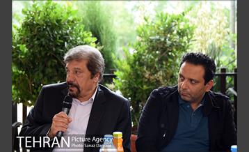 تور خبری بازدید از اماکن تاریخی منطقه ۴ و نشست خبری شهردار منطقه ۴  25