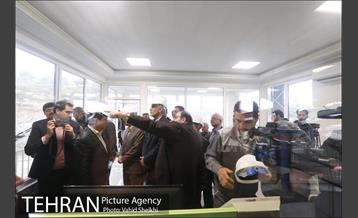 آیین بهره برداری از پروژه استحصال مصالح ساختمانی از پسماند خاک و نخاله 8