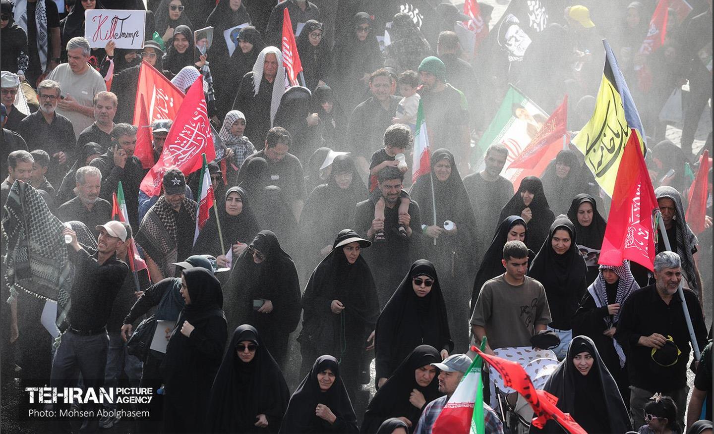 تشییع پیکر آقای شهید ایران - 1